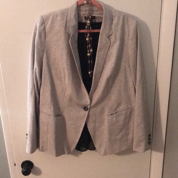 Sold @ consignment. - Picture 7 of 8